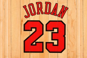 中国足球职业俱乐部加强梯队联动机制，职业足球队梯队试训